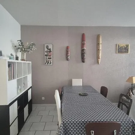 Maison Spacieuse Proche Thermes - 4 Pers. - Fr-1-879-35