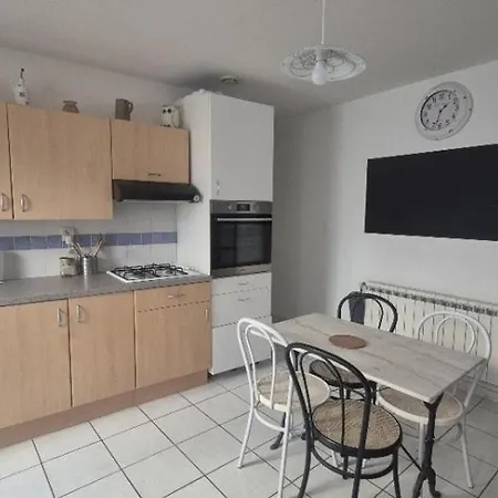 Maison Spacieuse Proche Thermes - 4 Pers. - Fr-1-879-35 بيت للعطل *